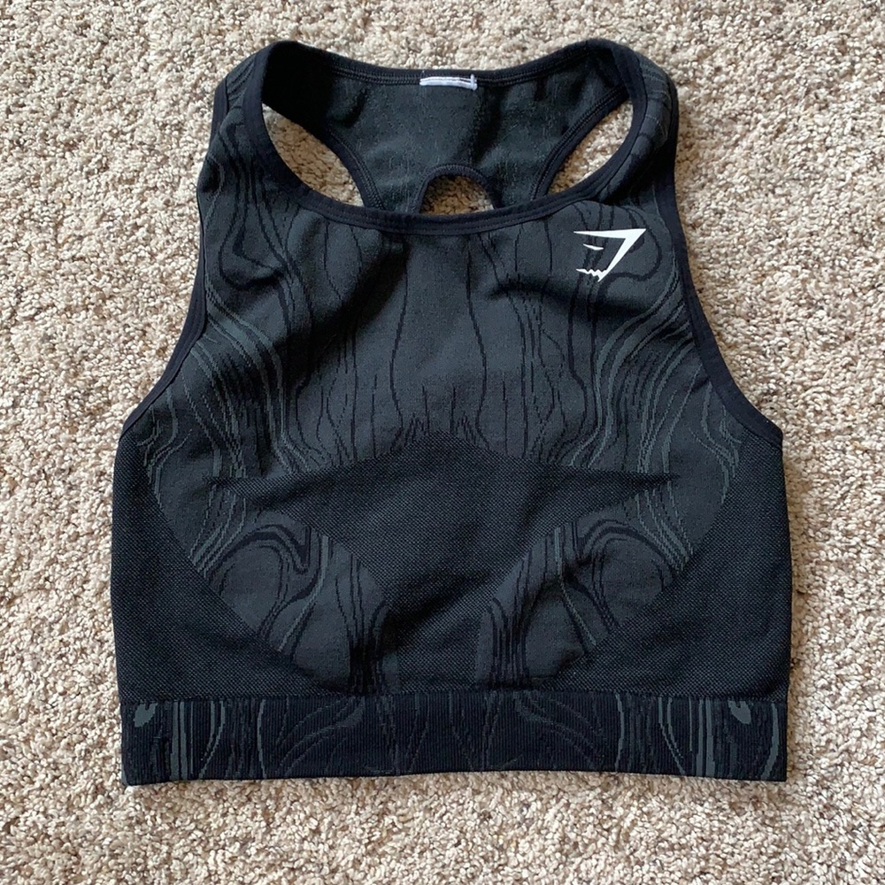 Gymshark top
